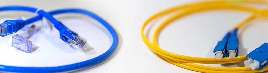 Wat is het verschil tussen glasvezel en een internet kabel? Wat Is Het Verschil Tussen Glasvezel En Een Internet Kabel?